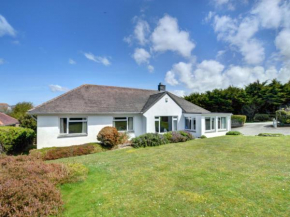 Holiday Home Constantine Bay